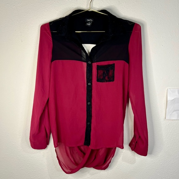 Rue21 Women's Pink Black Button-Up High-Low Shirt Small Lace Pocket Detail Sheer - Picture 1 of 16